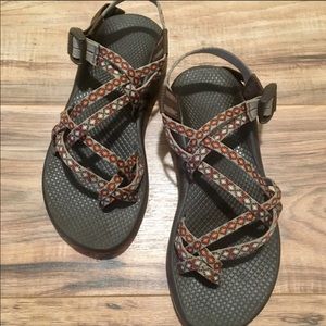 Chaco size 8